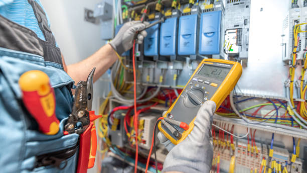 Professional Electrician in Sauk Village, IL